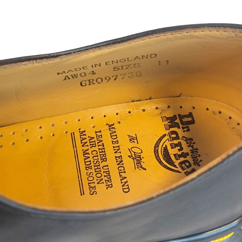 Dr. Martens Vintage Y2K Made in England Black Plain Toe Lace Up Blucher Size: 11 - Picture 10 of 11